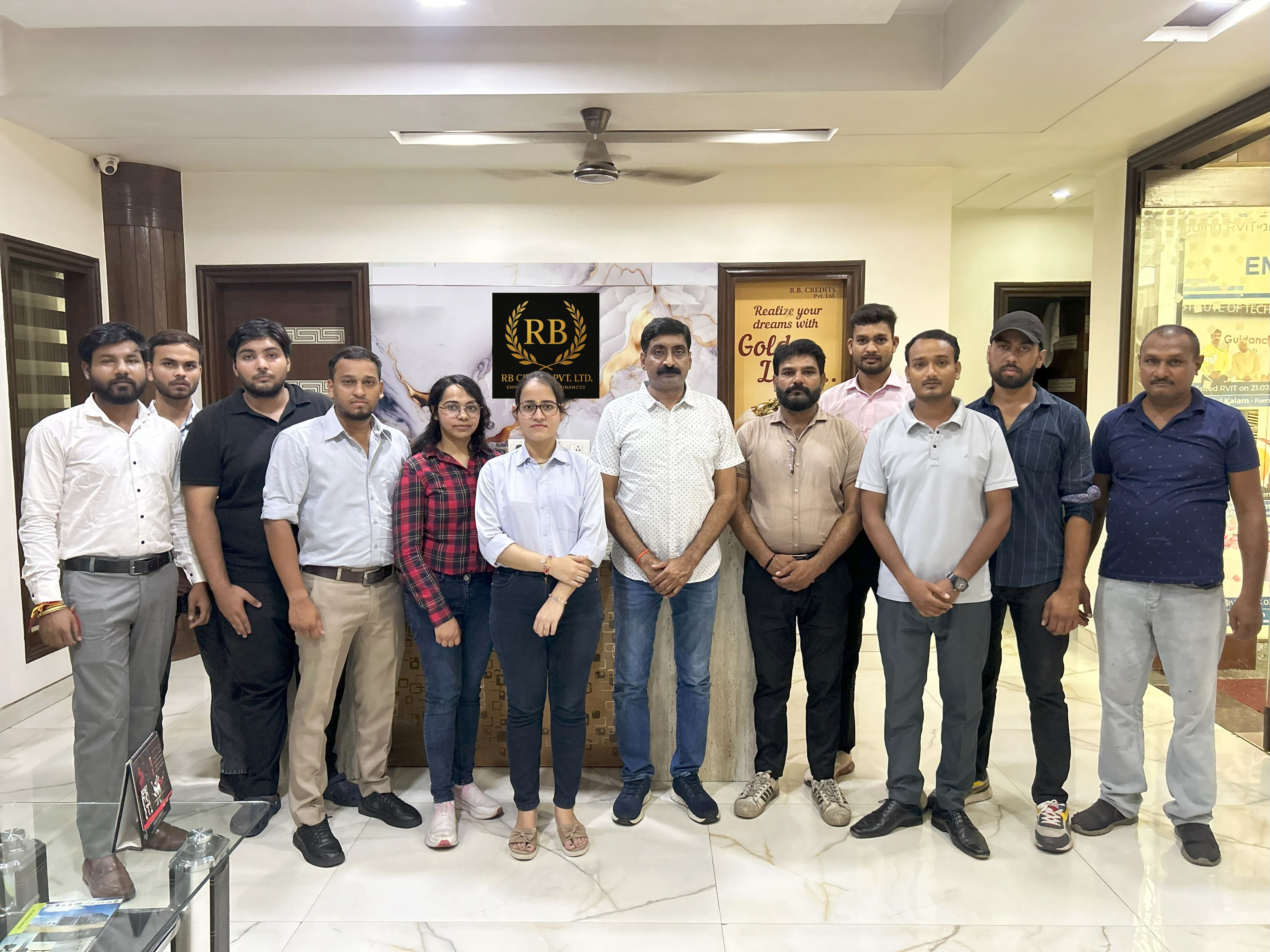 R B Credits  - Loan Company Team